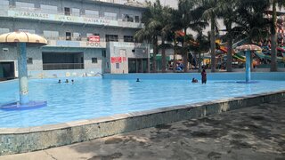 Wave Pool at Varanasi Fun City